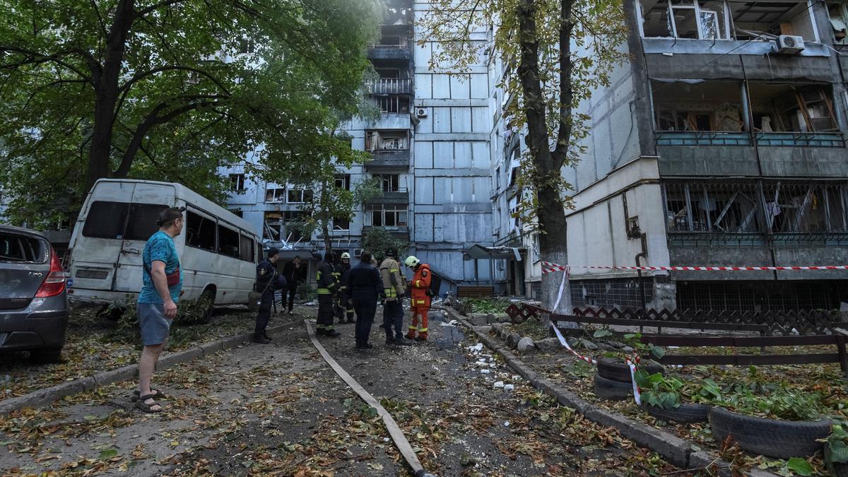 Russia launches large-scale attack on Ukraine, killing three and wounding dozens